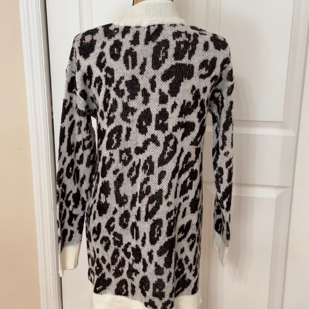 BB DAKOTA Leopard Print Open Front Cardigan Sweater S - Picture 7 of 9